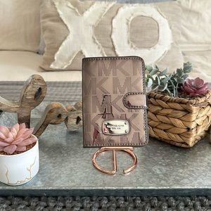 GUC Michael Kors Wallet